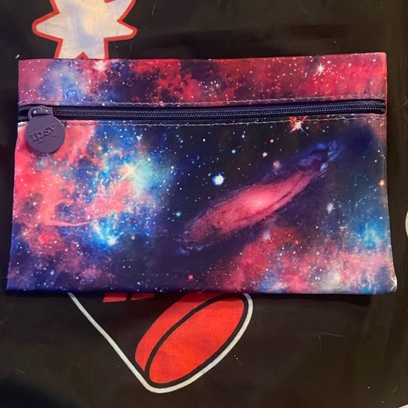 Ipsy Galaxy cosmetic makeup bag - Picture 1 of 1